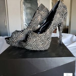 Vigo Fiore size 8 women's heel